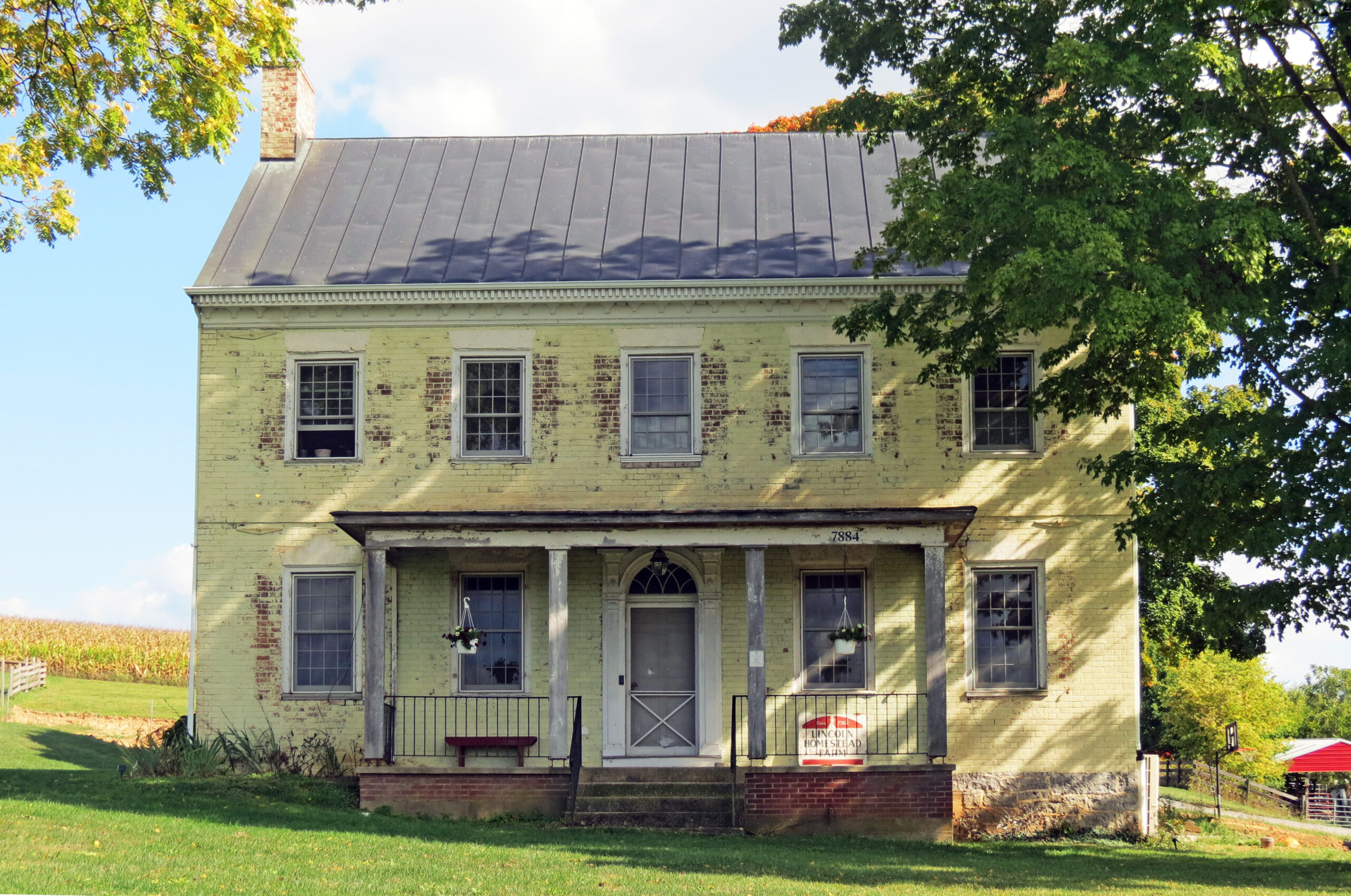 Lincoln Homestead & Cemetery 