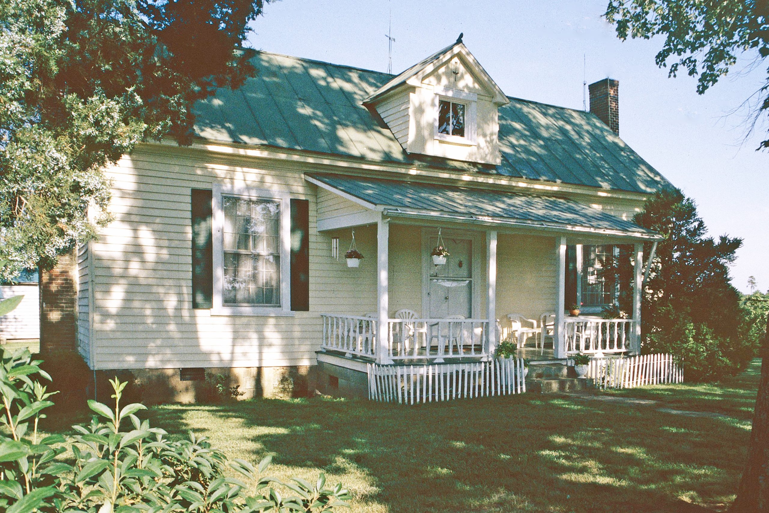 Toombs Tobacco Farm