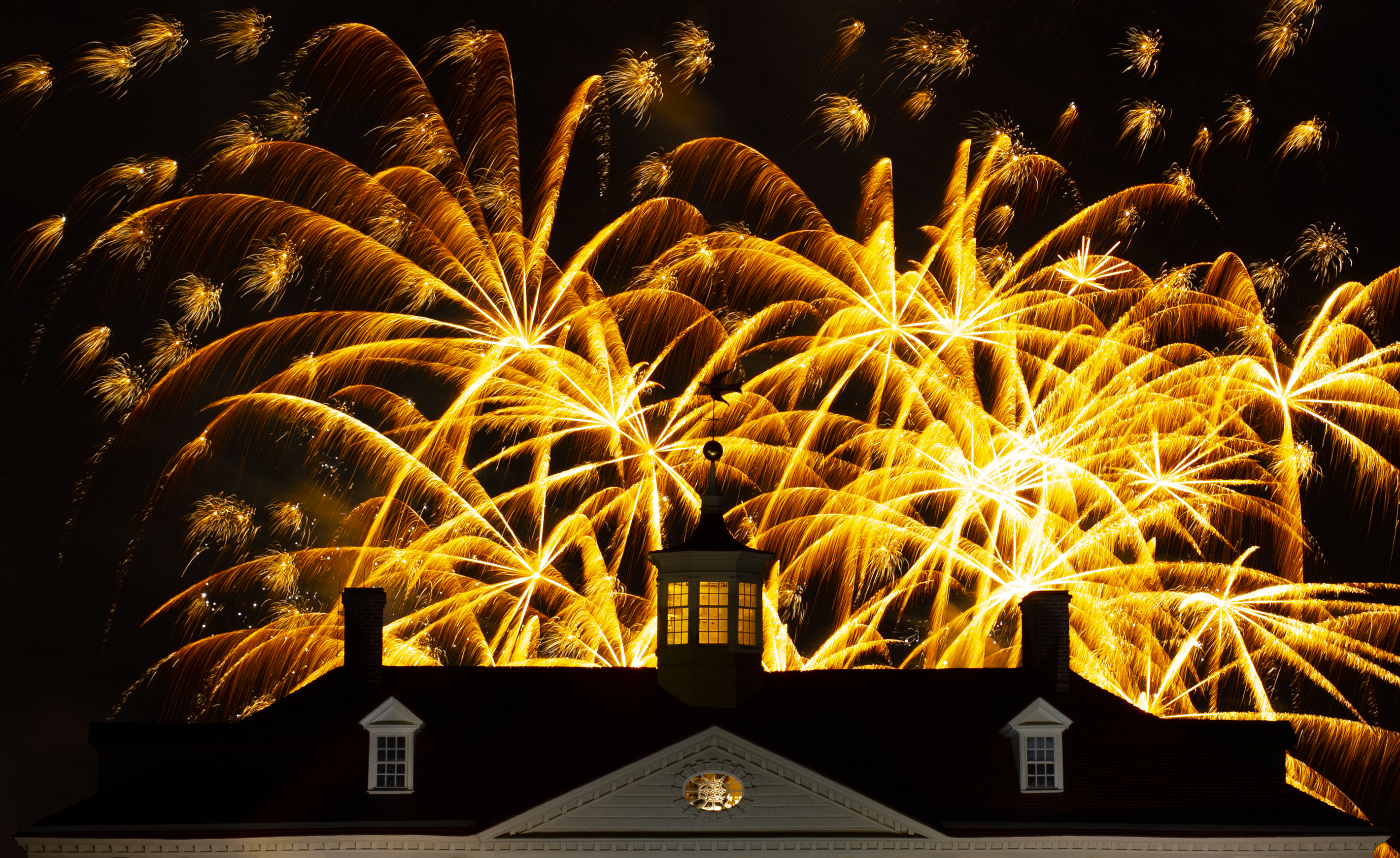 Christmas Illuminations at Mount Vernon