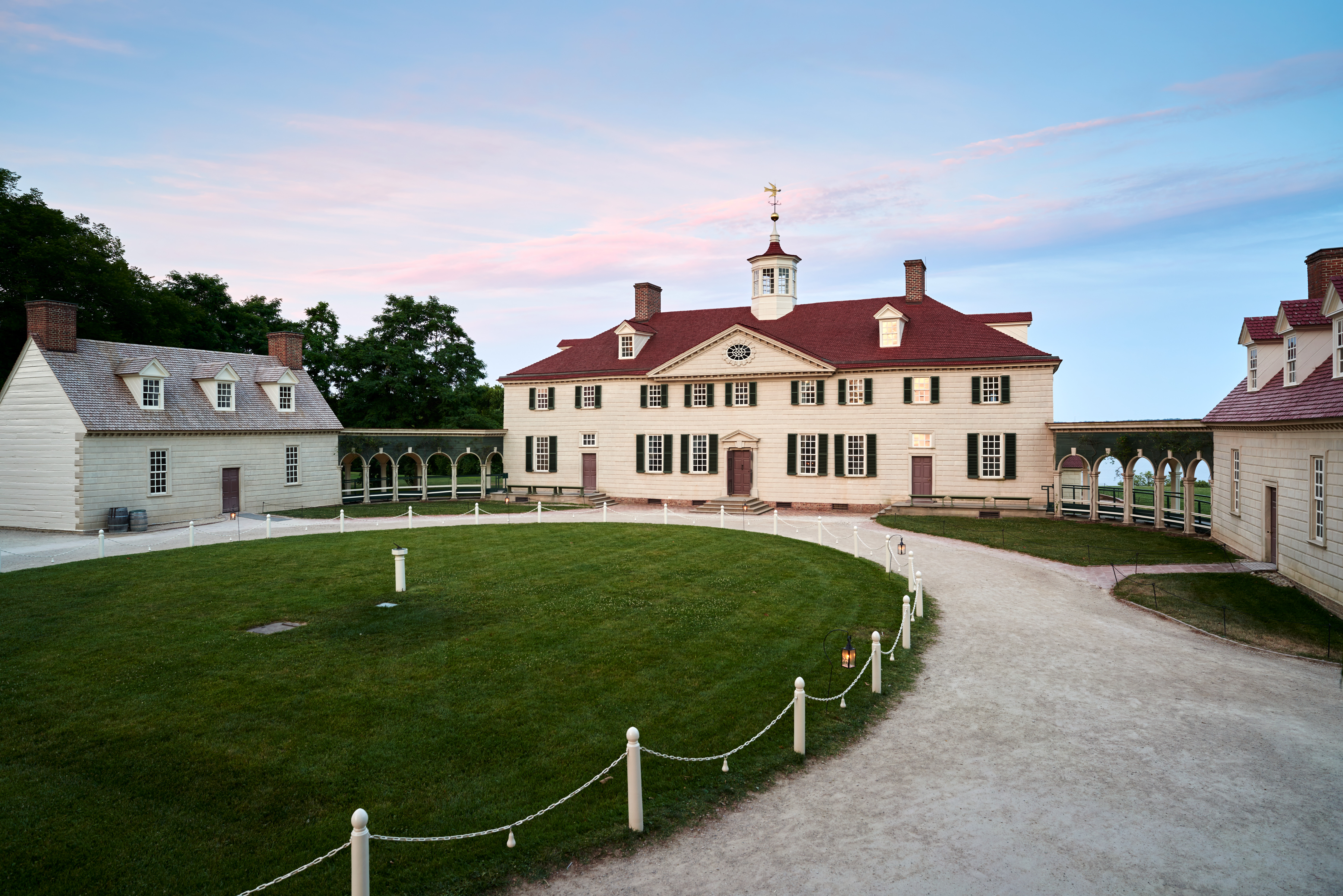 VA250 Mobile Museum Experience Visits Mount Vernon